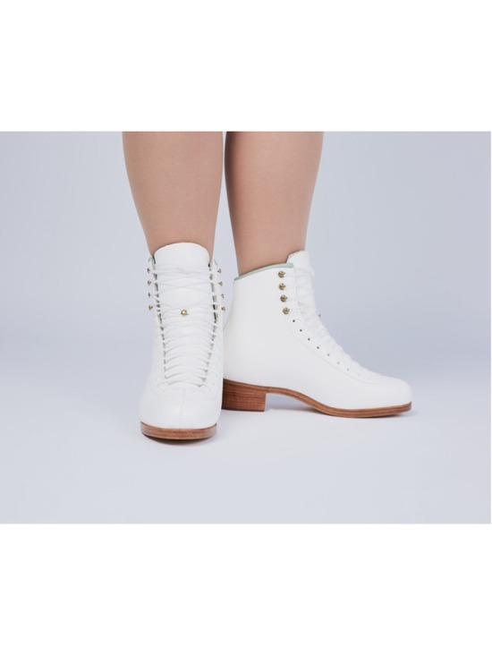 SP Teri Other - SP Teri Pro-Teri Figure Skating Boots Size 1.5 A Narrow Boots Only